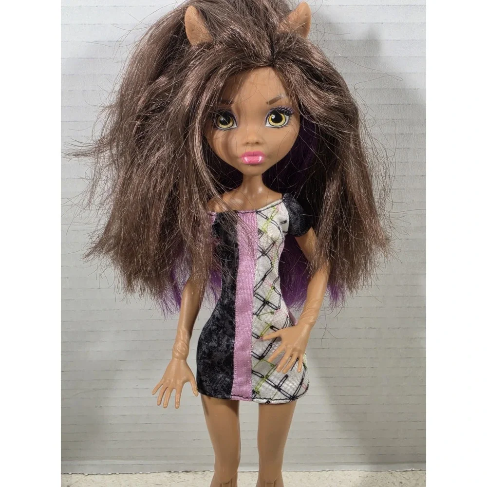 2015 Monster High Clawdeen Wolf Doll